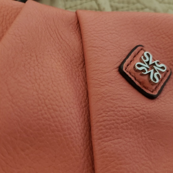 Simply Vera Pink Small Purse - Like New, Wristlet - Picture 2 of 6